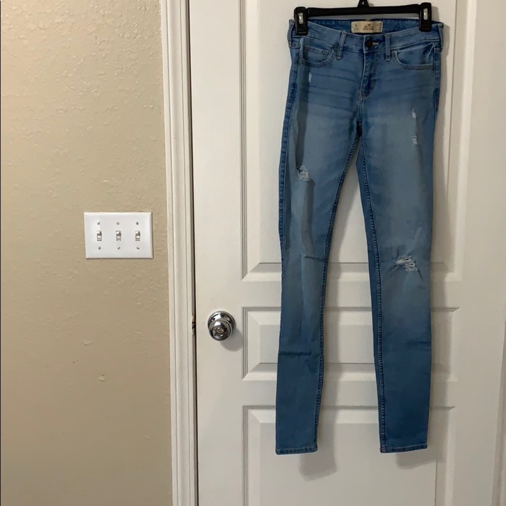 Hollister Super Skinny Jeans